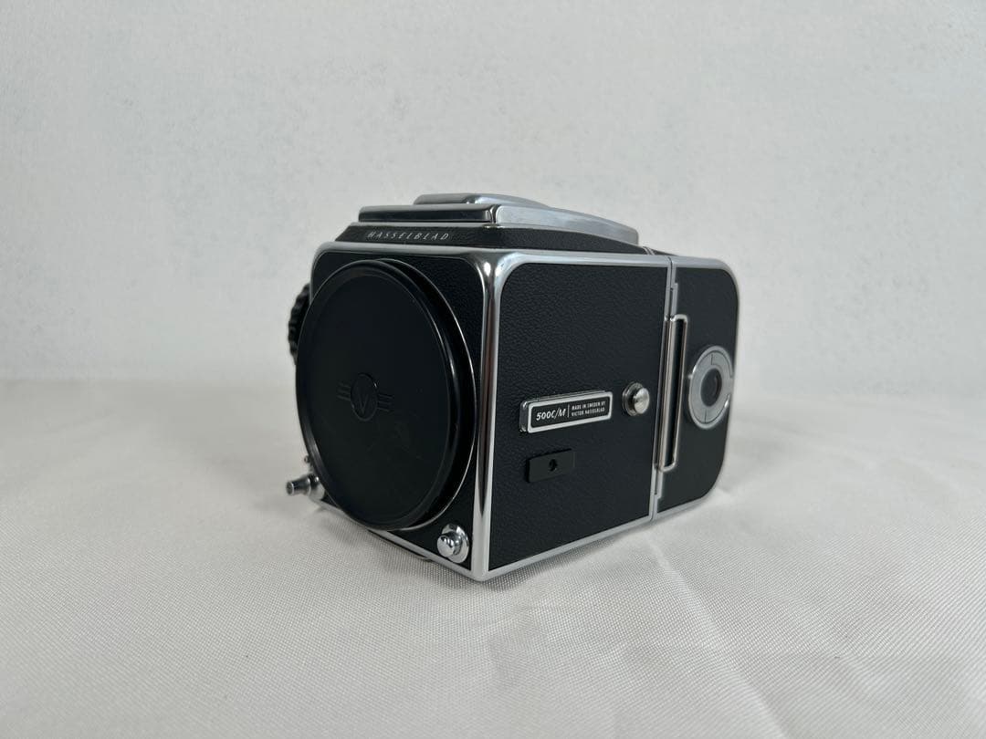 doorzoHasselblad 500C/M フィルムカメラ ハッセルブラッド 500C/M｜多彩な付属品で変わる買取価格 | イシイカメラ