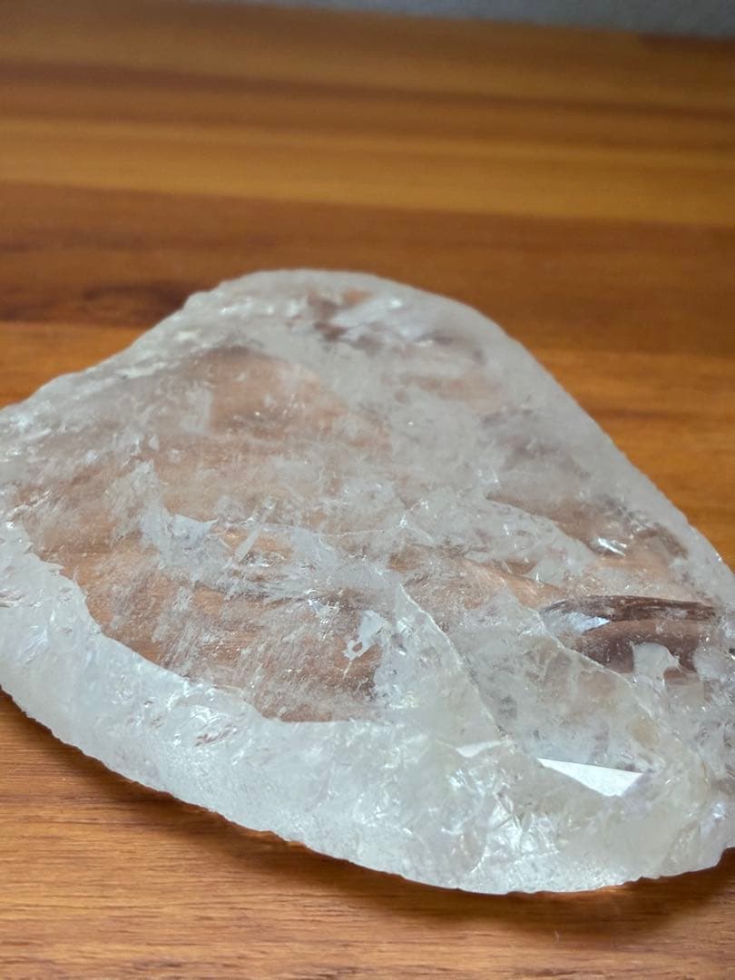 吉川ひなの オードトワレGARDEN 30ml クリスタル台付 アマラ