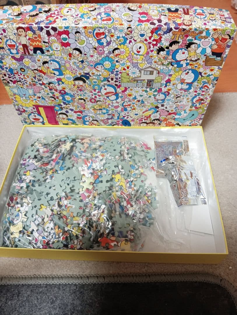 ドラえもん展 ジグソーパズル 1000P 村上隆 ※(のり無し・箱に薄い傷