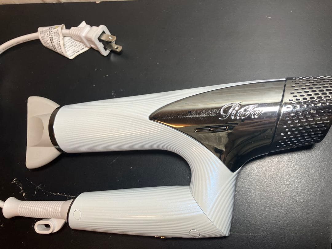 《おまけ付》ReFa ビューテック ドライヤー プロ （2023年製）