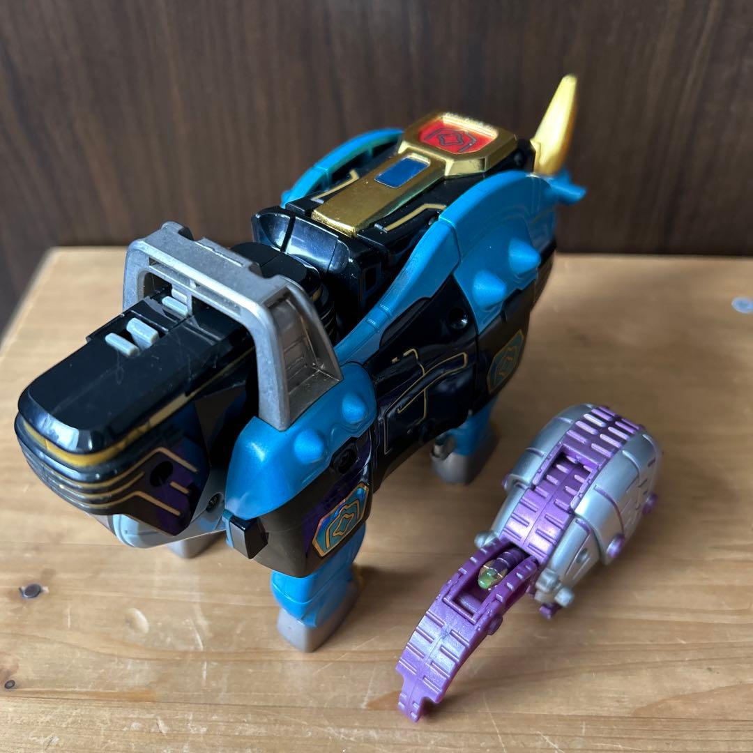 百獣戦隊ガオレンジャー DX合体ロボ 百獣合体ガオマッスルストライカー