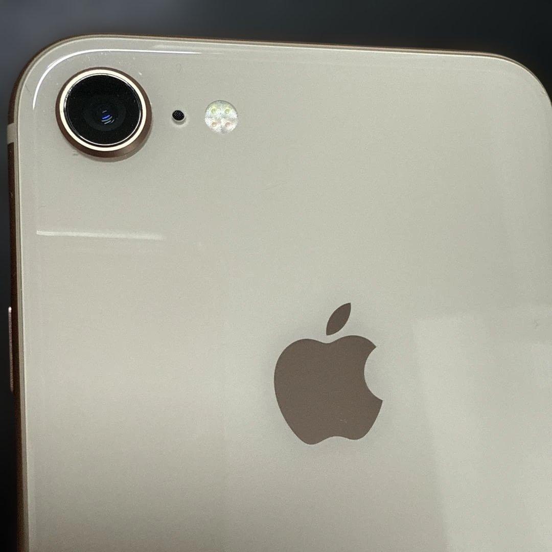 Apple iPhone 8 ゴールド 64GB SIMフリー バッテリー82%