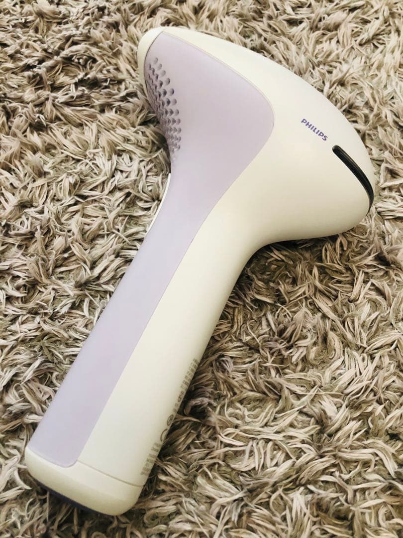 PHILIPS 脱毛器 SC2001 ホワイト/パープル　フィリップス　充電式 Lumea ルメア SC2001/01 | Philips