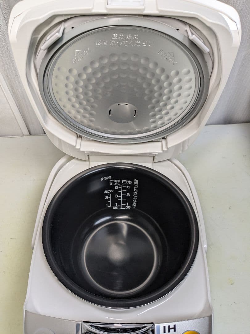 動作品 象印 IH 炊飯ジャー 極め炊き np-xa10 cl 2014年製 - メルカリ
