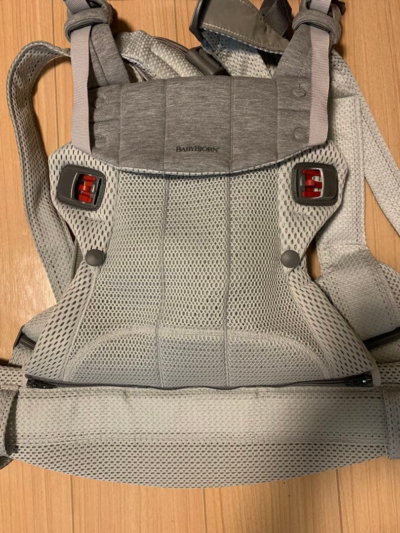 抱っこ紐ベビービョルンハーモニー 公式】ベビーキャリア HARMONY｜ベビービョルンの抱っこ紐 | BabyBjörn