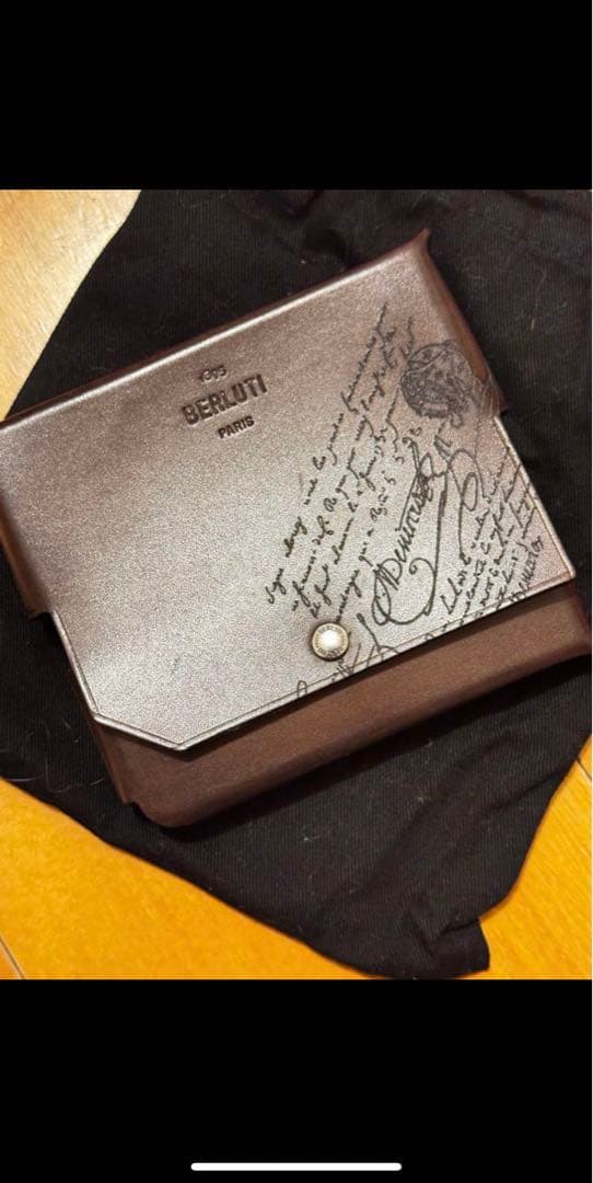 BERLUTI(ベルルッティ)シガレットケースIQOSケース　値引き可能 BERLUTI(ベルルッティ)シガレットケースIQOSケース 値引き可能 シガー