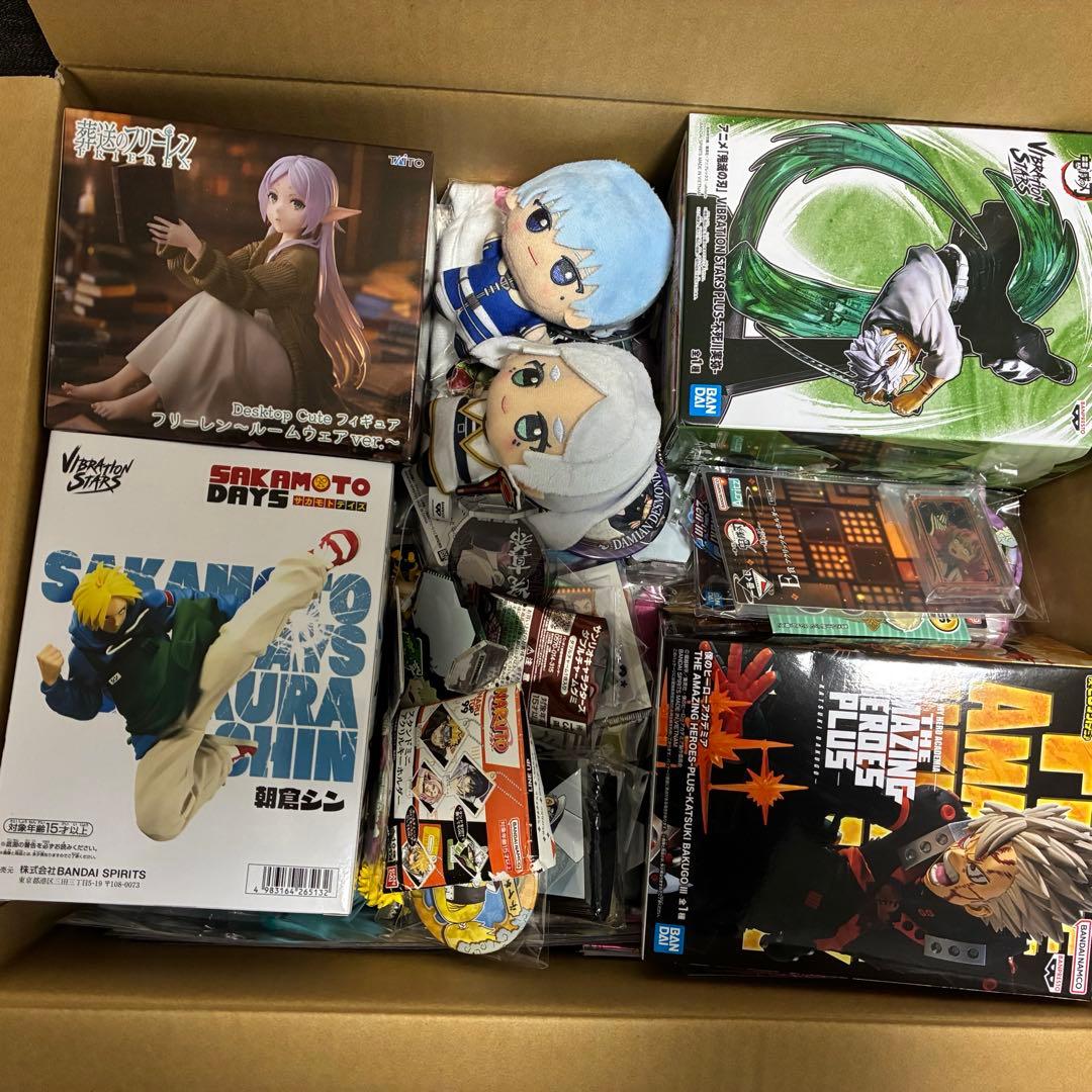 アニメグッズ ノンジャンル 大量 まとめ売り アクスタ 缶バッジ