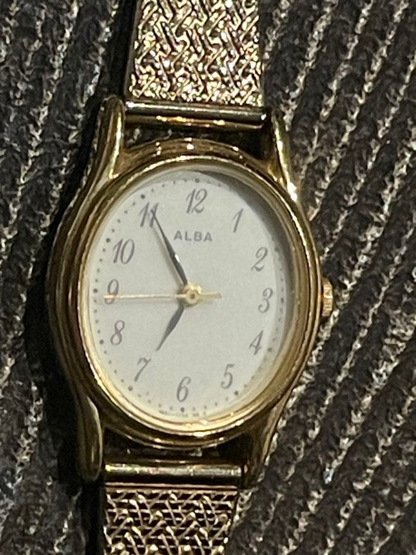 専用　総額定価50万円超【美品】レディース　ゴールドクォーツ時計　15本おまとめ