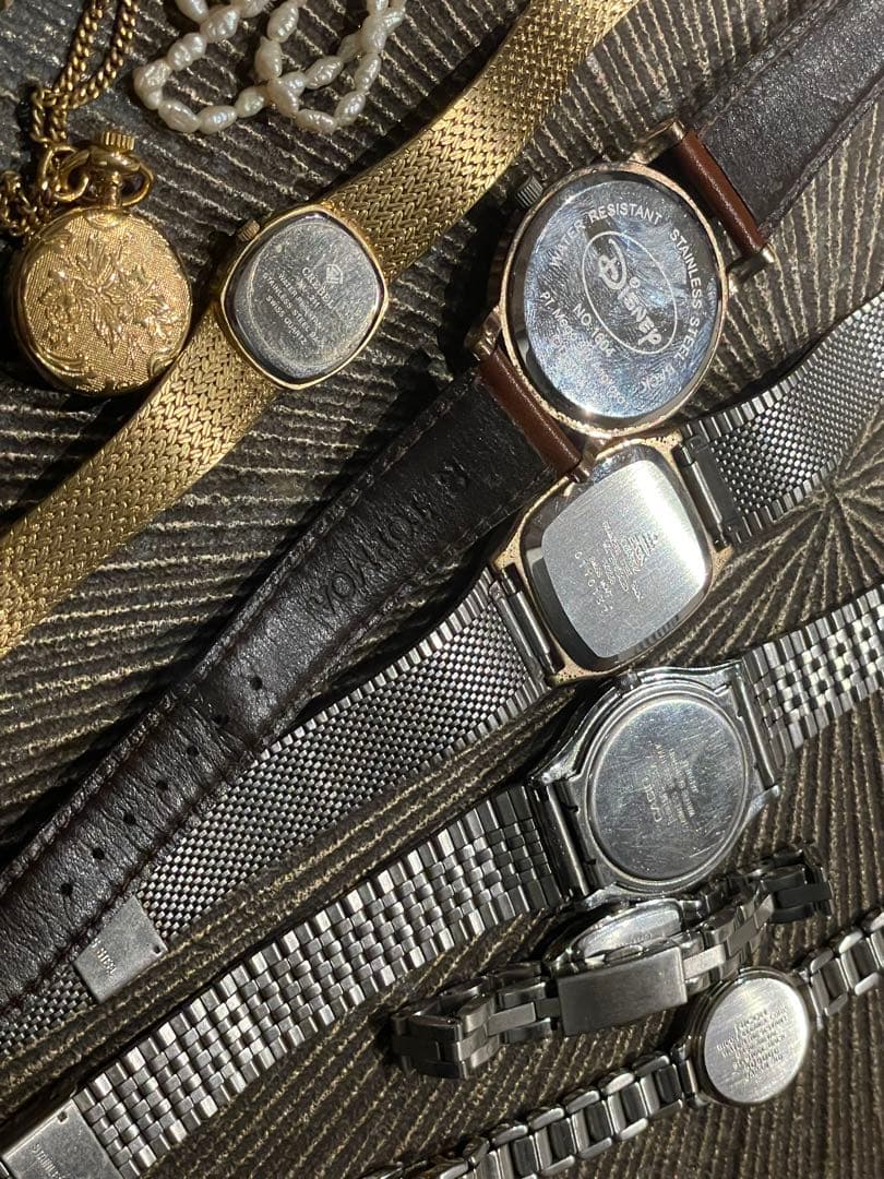 専用　総額定価50万円超【美品】レディース　ゴールドクォーツ時計　15本おまとめ