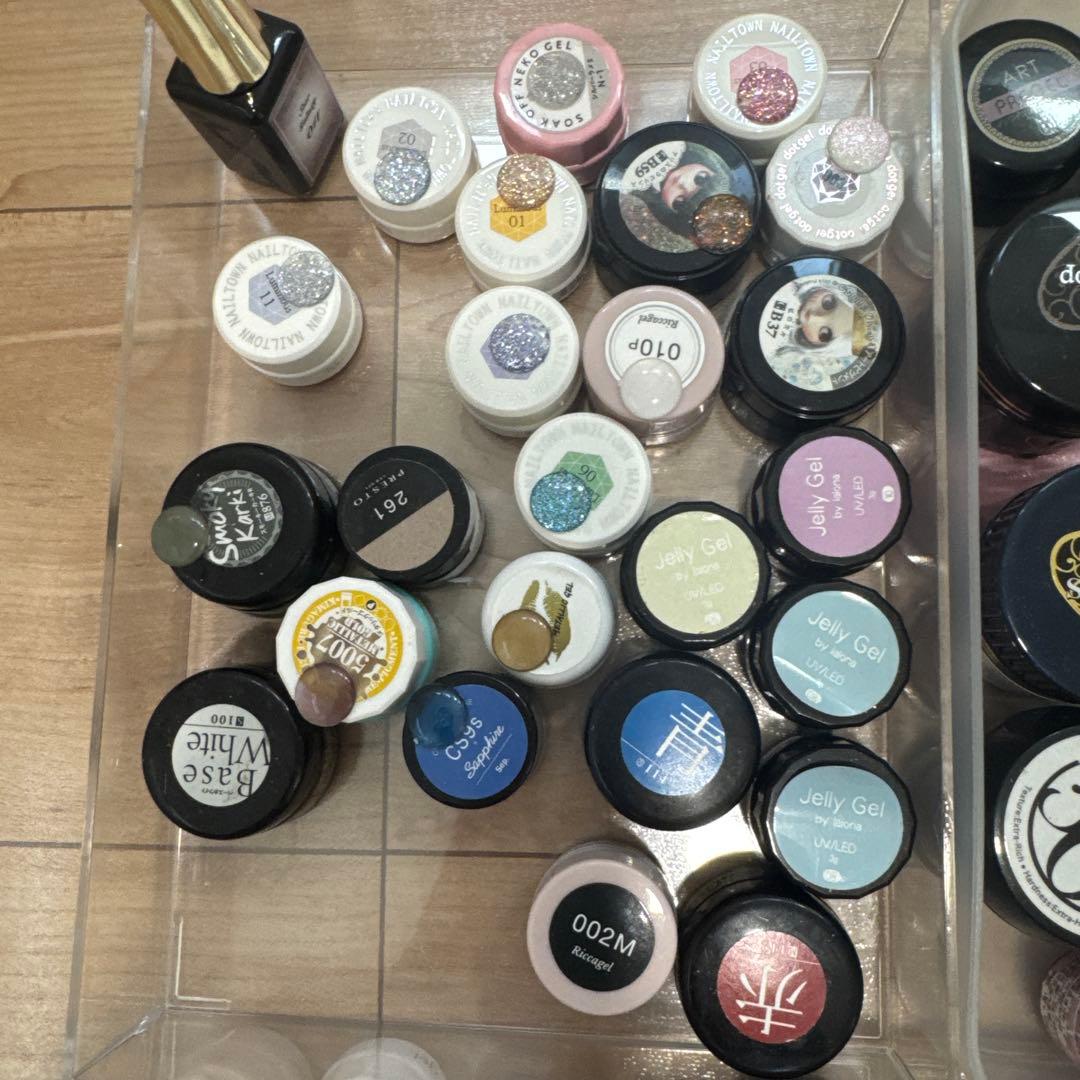ジェルネイルセット(リッカジェル、プリジェル)プロ仕様 100点以上