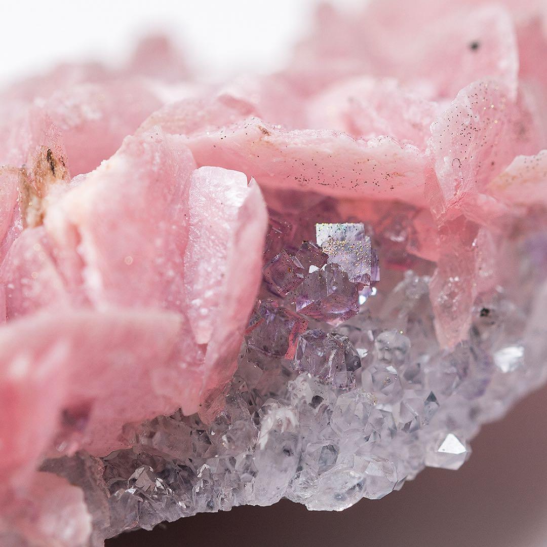 中国 ロードクロサイト フローライト 蛍石 天然石 原石 鉱物標本 鉱石