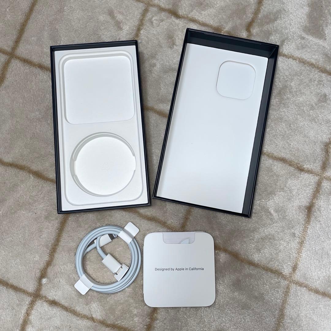 iPhone13 Pro 空箱 付属品完備 - メルカリ