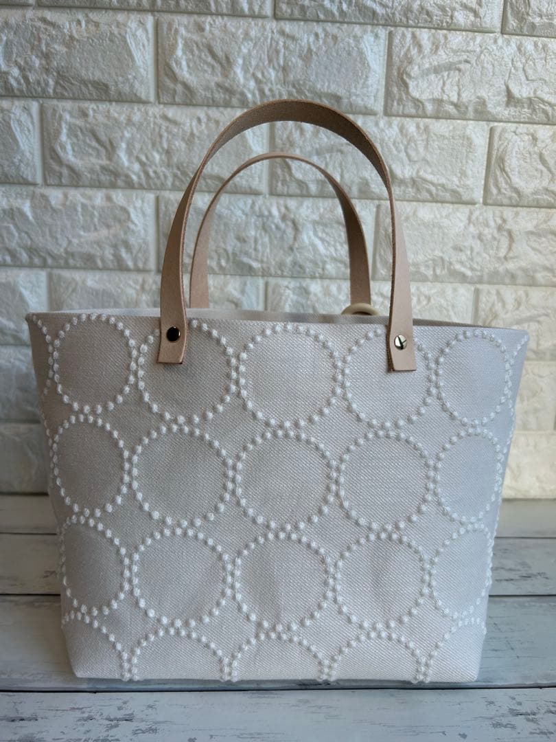 1072】ミナペルホネンタンバリントートバッグ ベージュ×ホワイト