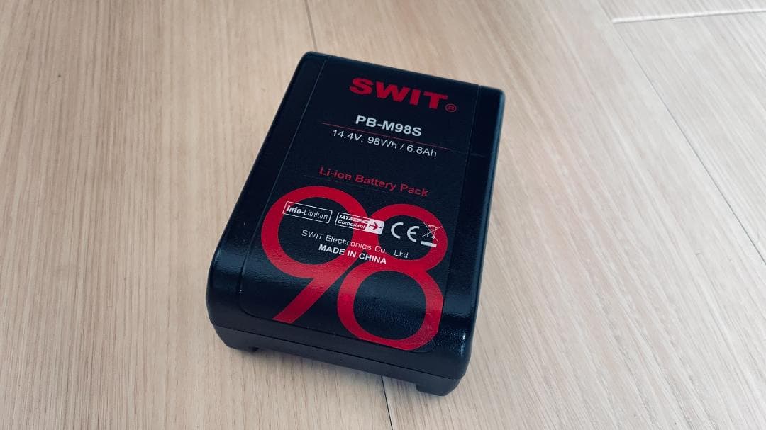 SWIT社製 PB-M98S 98Wh ポケット Vマウント電源 Amazon | SWIT PB-M98S 世界 ポケットVマウントリチウムイオン