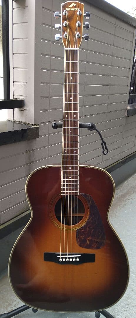 モーリス　MF 601 ブラウンサンバースト　バードケース付き モーリス MF 601 ブラウンサンバースト バードケース付き