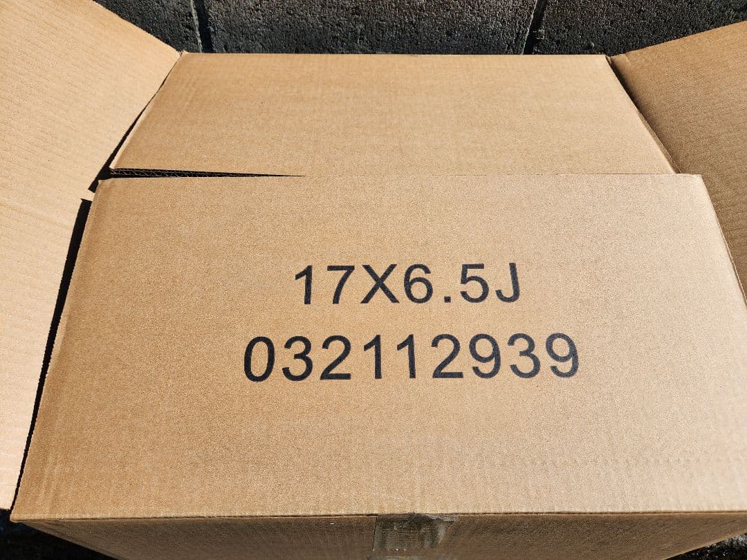 日産　AURA　純正アルミホイール　17インチ ホイール 6.5J