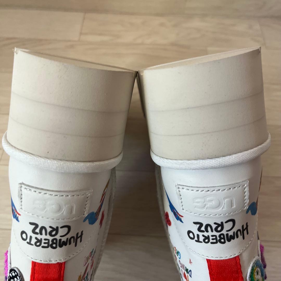 未使用品】UGG クラシック プラットフォーム ポップ スケッチ ブーツ