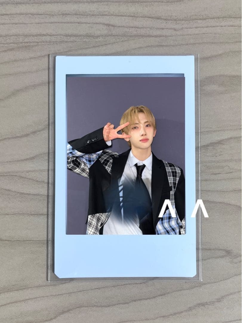 xikers セウン　直筆 サイン入り　チェキ xikersのサイン入りチェキを9名様にプレゼント！ | Numero TOKYO