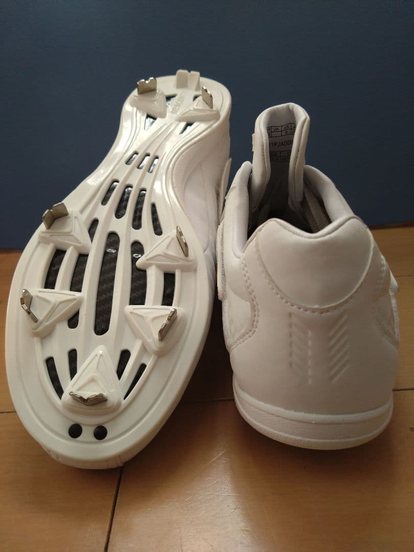 光*し様 DESCENTE デサント コウノエベルトスパイク2G 27.0cm