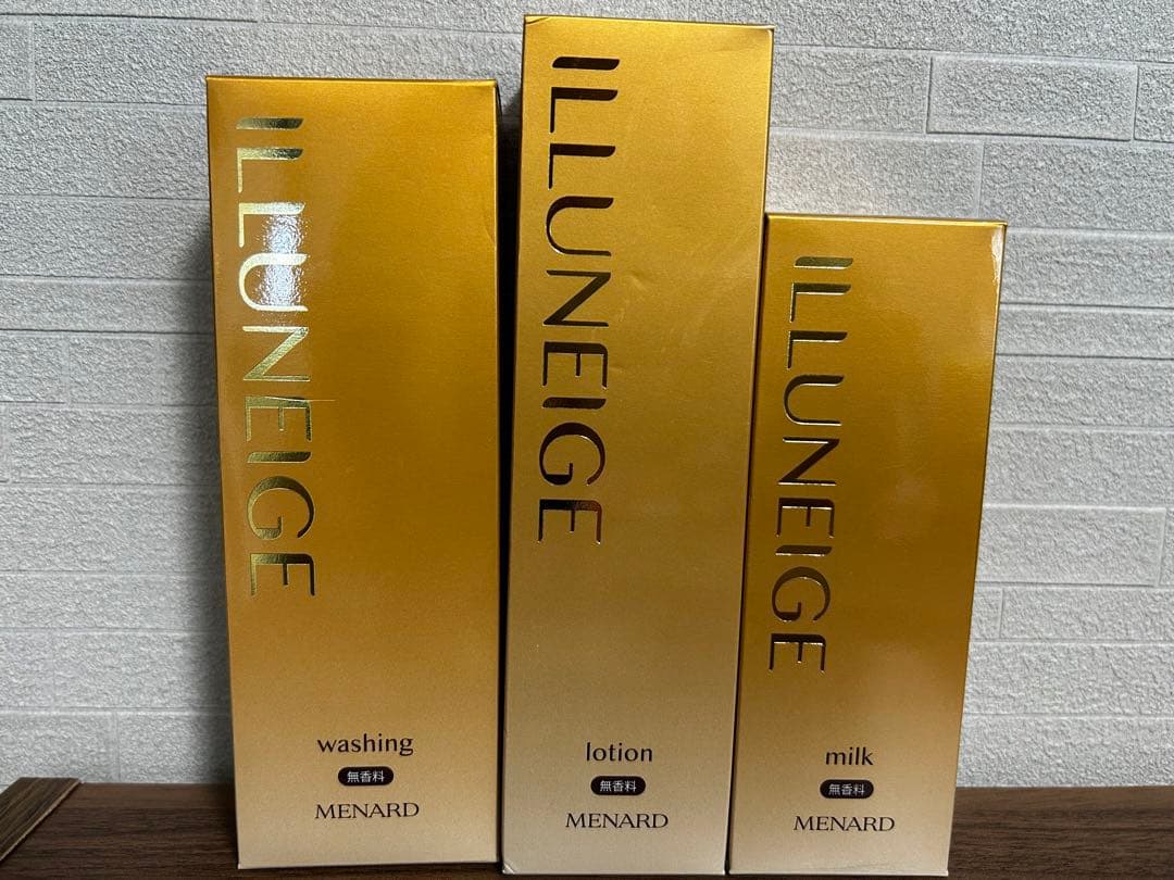 新品未使用　メナード イルネージュ　ローション、ミルク MENARD メナード化粧品 イルネージュ ローション 化粧水 （香料入り