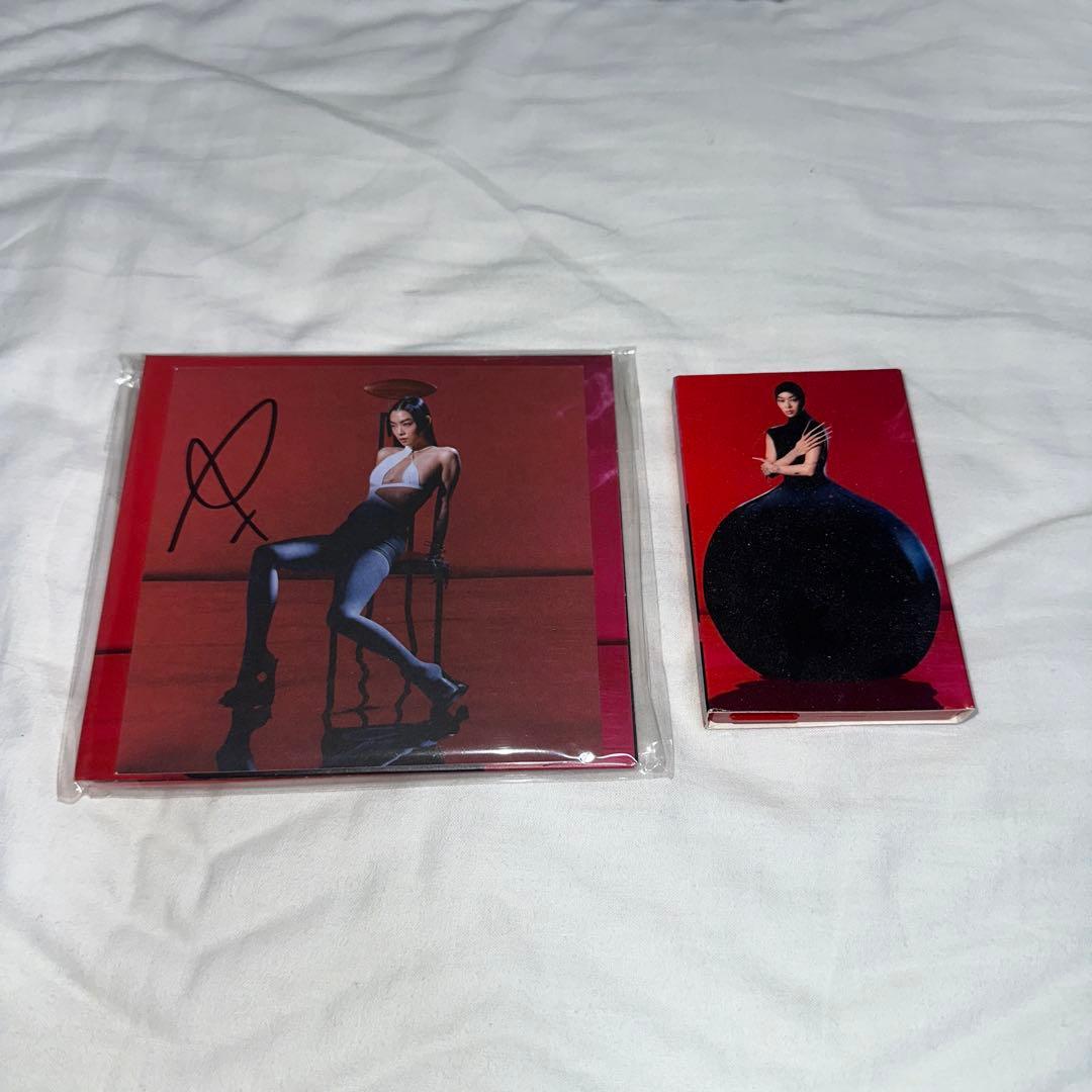 RINA SAWAYAMA HOLD THAT GIRL直筆サイン カードセット - メルカリ