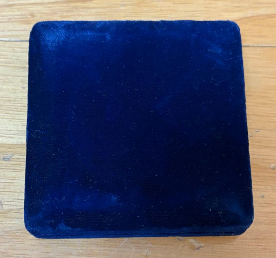 たばこ専売70周年記念 純銀メダル ケース付き | 激安通販のイーサプライ