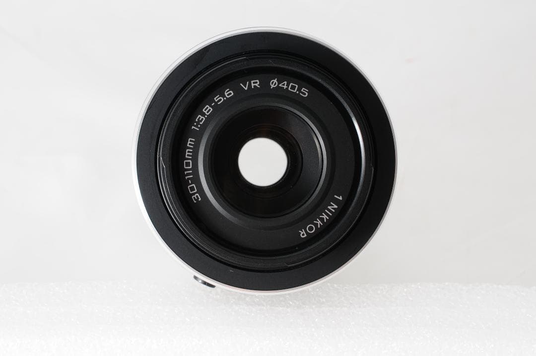 【超望遠レンズ】1 NIKKOR VR 30-110mm F3.8-5.6 白