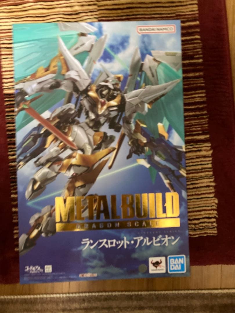 LBUILD DRAGON SCALE ランスロット・アルビオン METAL BUILD DRAGON SCALE ランスロット・アルビオンゼロ | 魂ウェブ