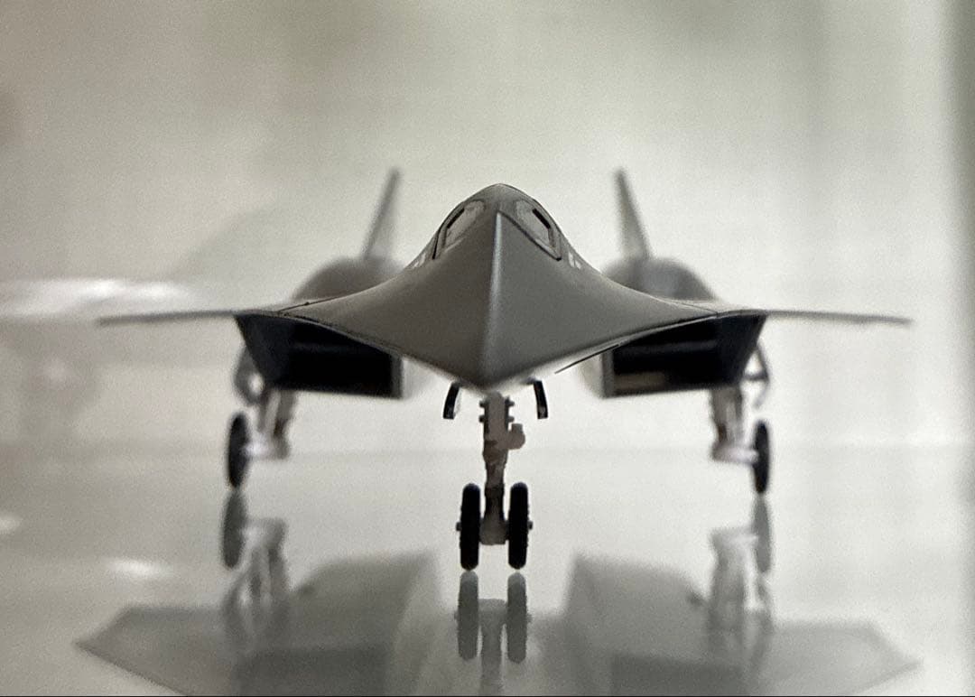 トップガン ダークスター 1/72