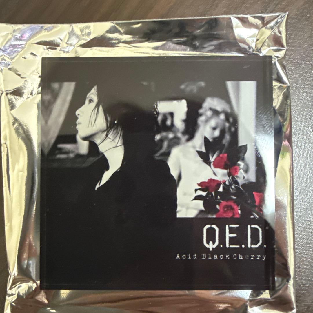 アクリルマグネット Q.E.D - メルカリ