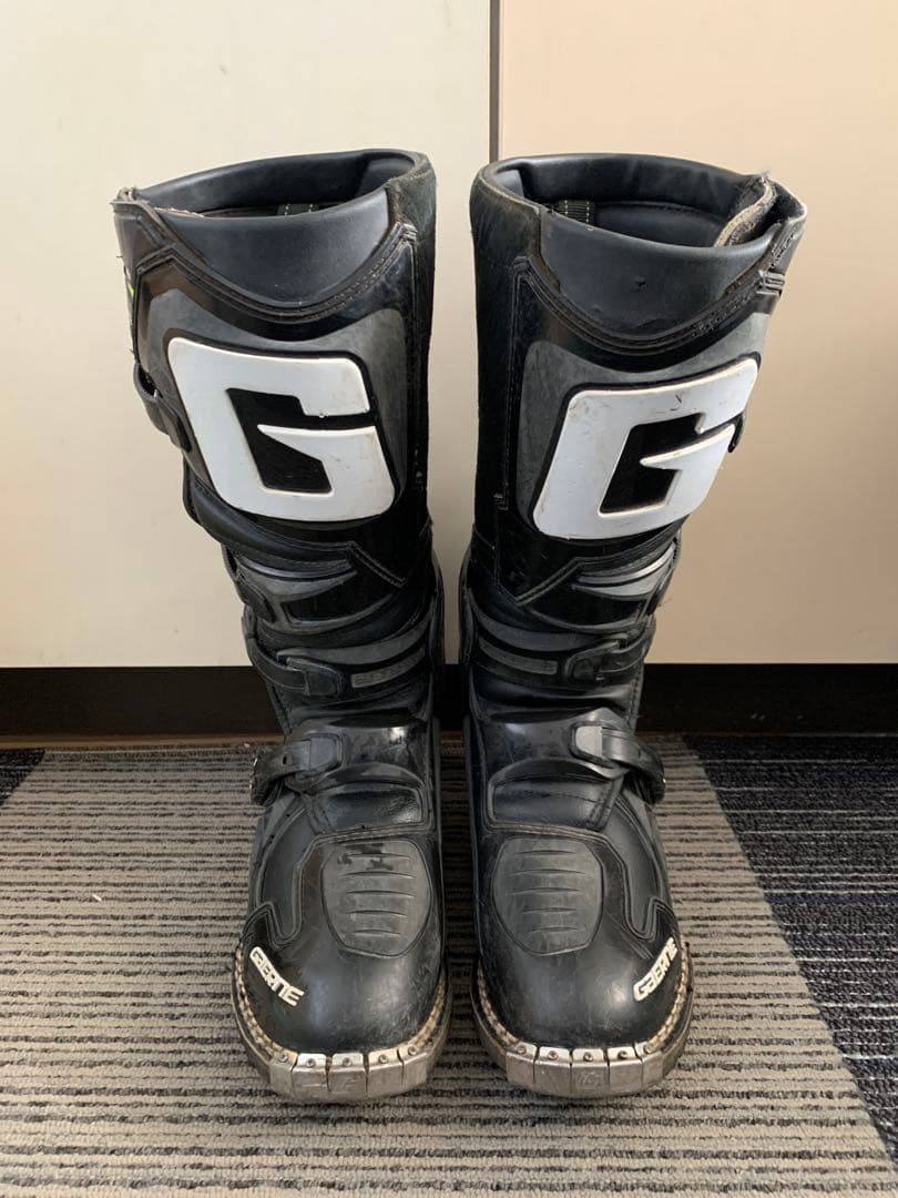 ガエルネ オフロードブーツFASTBACKエンデューロソールモデル27㎝ 試着無料】ガエルネ ファストバック エンデューロソール - オフロード