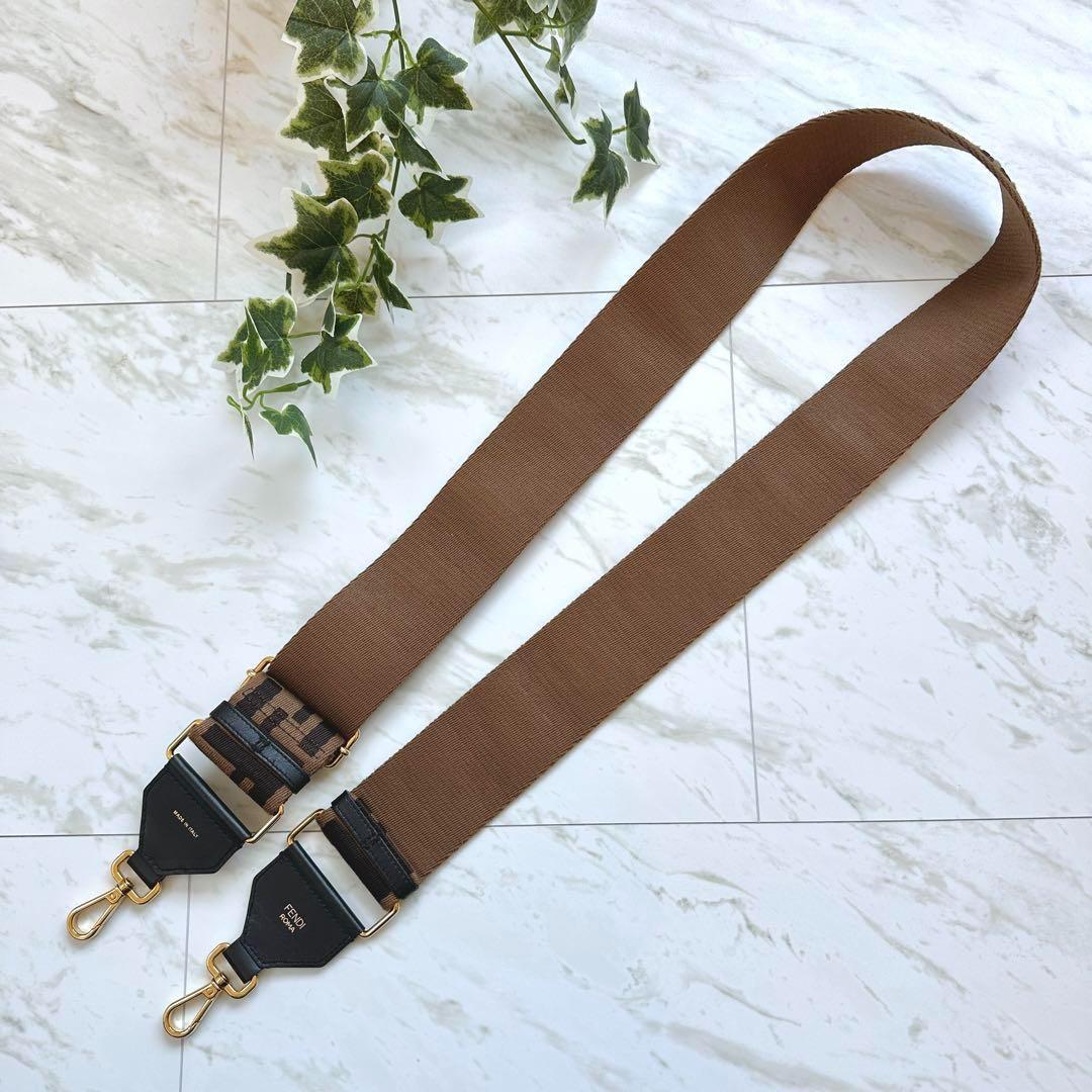 FENDI フェンディ ストラップ ユー ショルダーストラップ ズッカ柄