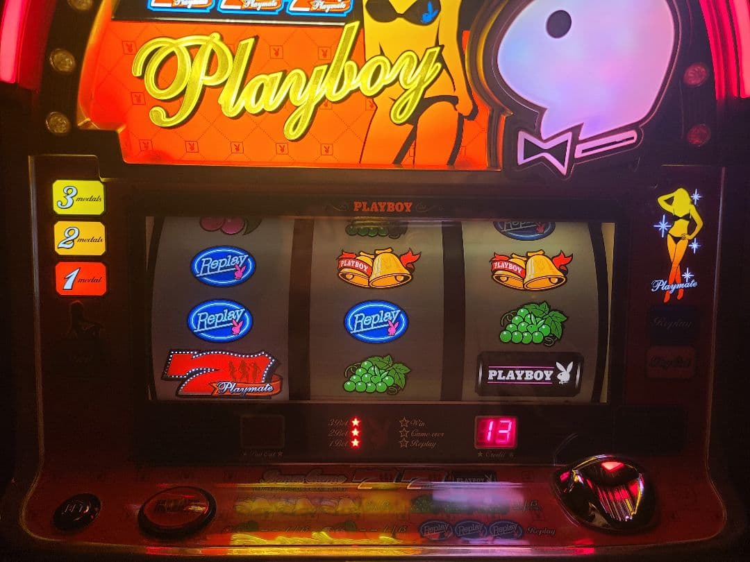 山佐4号機 希少台 沖スロプレイボーイ30 引き取り限定対応 - メルカリ