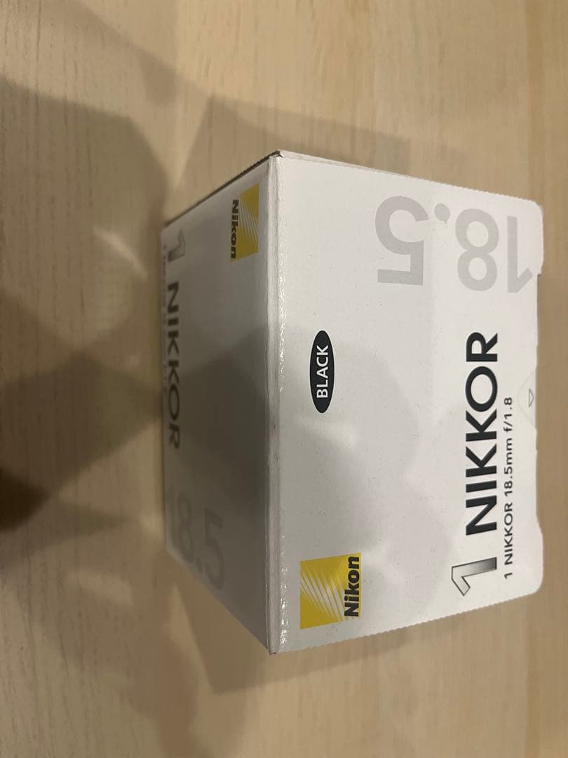 NIKKOR 1 NIKKOR 18.5mm f/1.8 ブラック