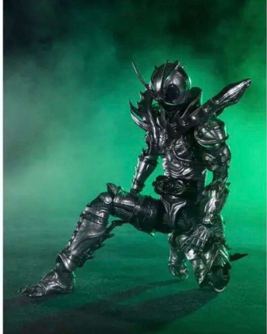 新品 S.H.Figuarts BLACKSUN SHADOWMOON