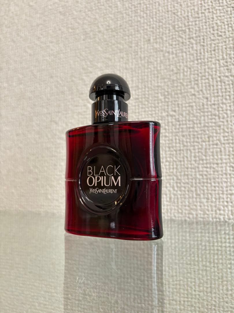 BLACK OPIUM オーバーレッド イブサンローラン 30ml ブラック OP オーデパルファム オーバーレッド|香水|イヴ・サン