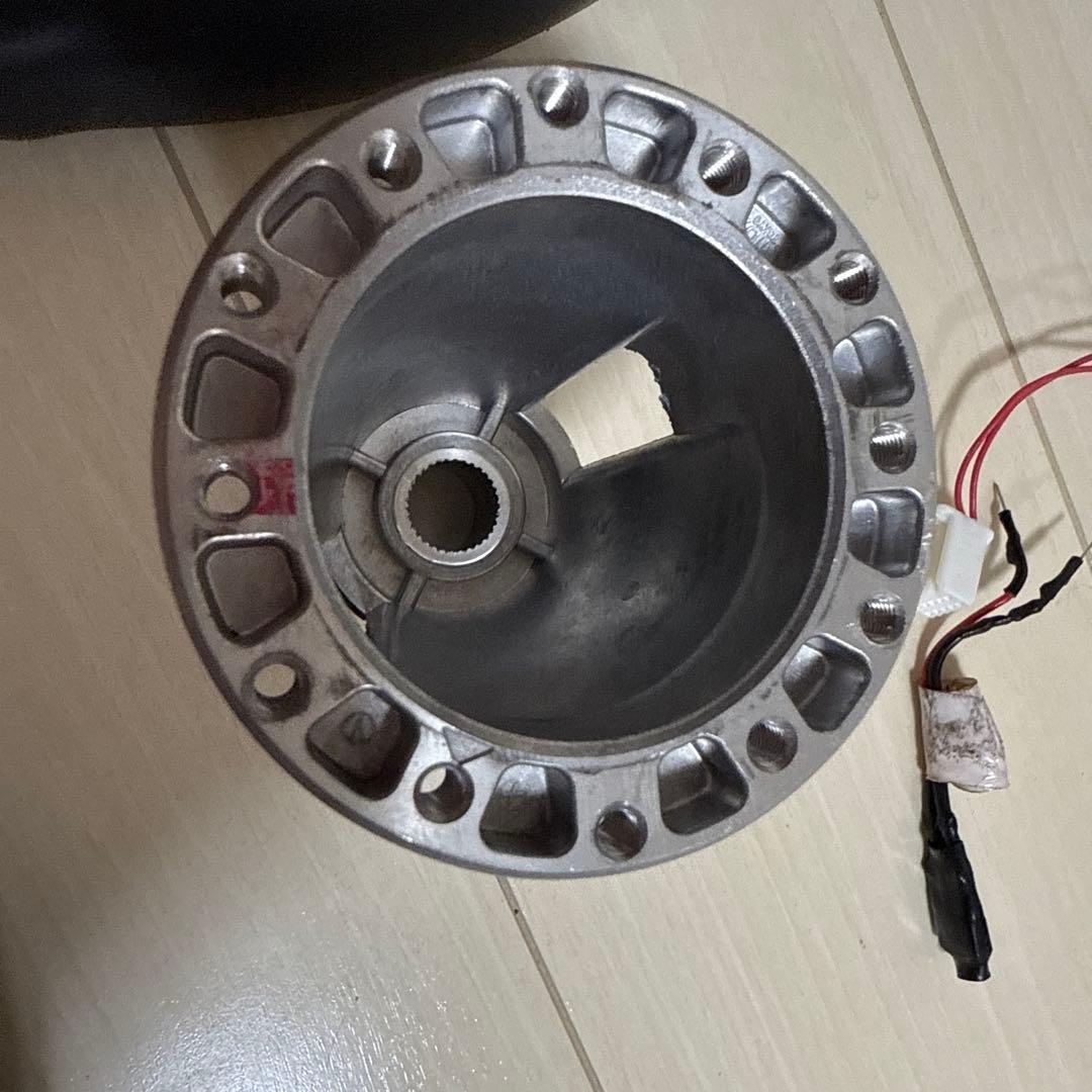 personal ナルディ ステアリング 中古品 ボスセット レガシィBR9