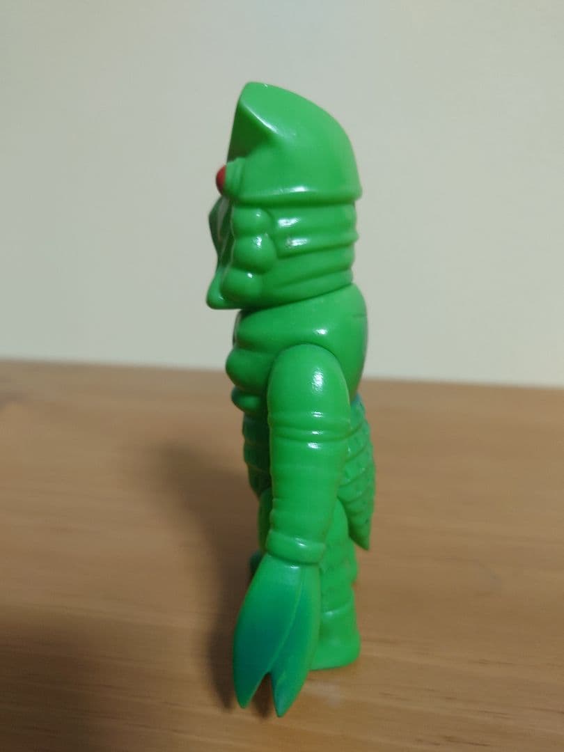 当時もの稀少！】ブルマァク ミドルソフビ バルタン星人 初代