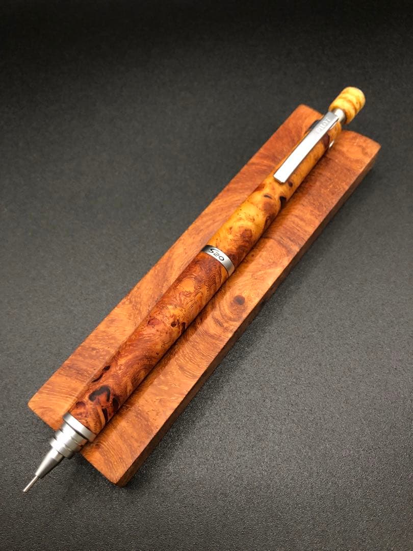 pilot パイロットS20シャープペンシル0.5mm 花梨瘤/紅白 - メルカリ