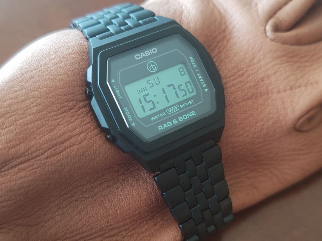 レア CASIO RAG & BONE A1000 ブラック17cmくらい - メルカリ