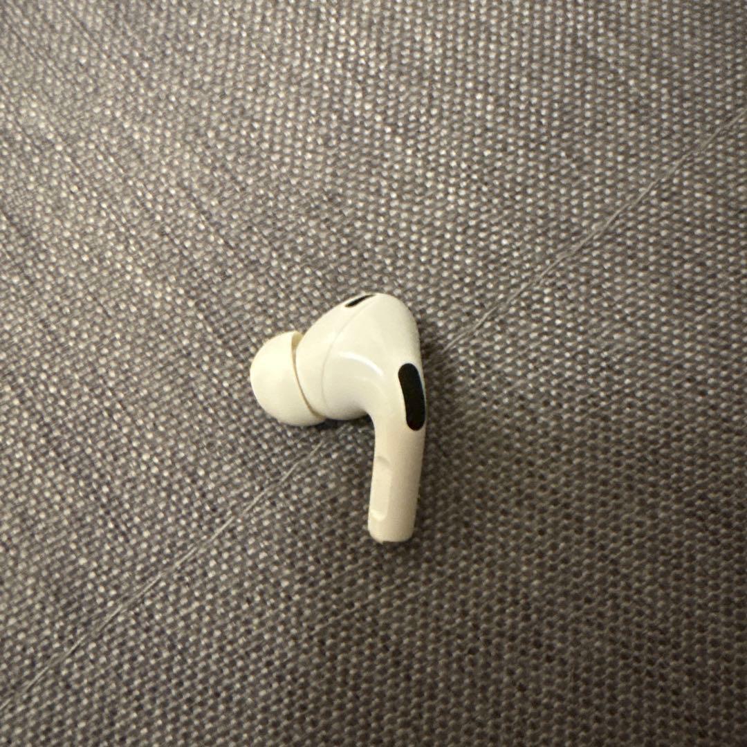 Airpods pro 左耳 第二世代 A3048 動作確認済 正規品】AirPods Pro 第2世代/A3048/左耳(L)のみ！ : 中古パソコン