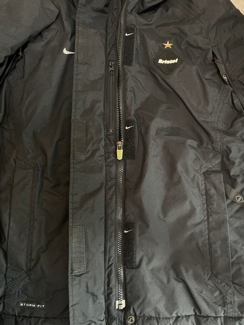 【ko-】F.C.Real Bristol マウンテンパーカー ブラック