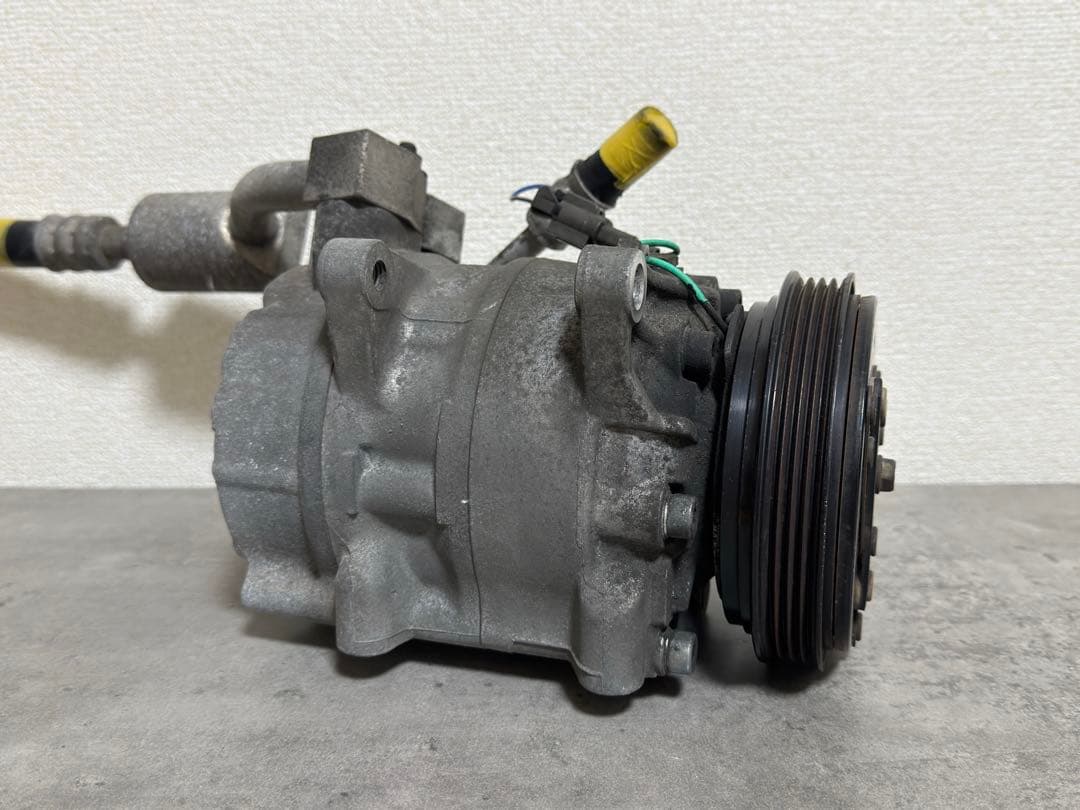 C34 ローレル エアコンコンプレッサー RB20E 92600-70T16 - メルカリ