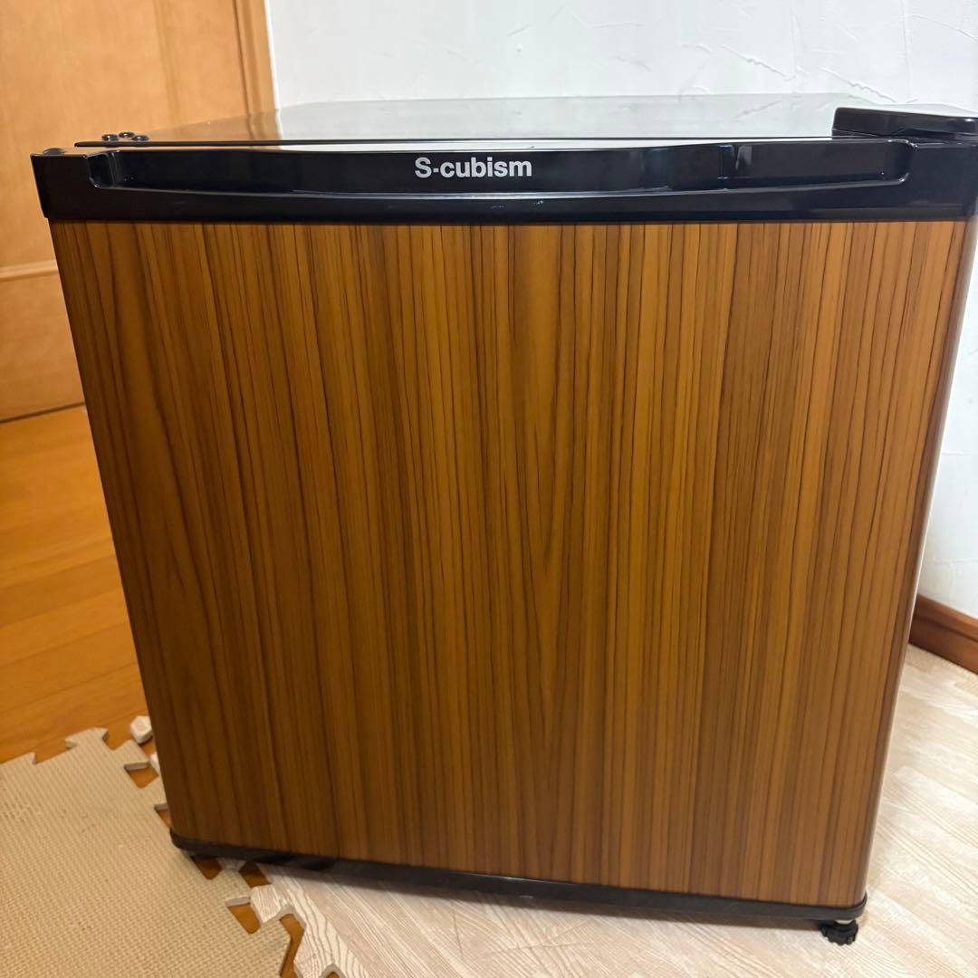 冷蔵庫 WR-1046-WD S-cubism 本日限定値下げ価格 - メルカリ