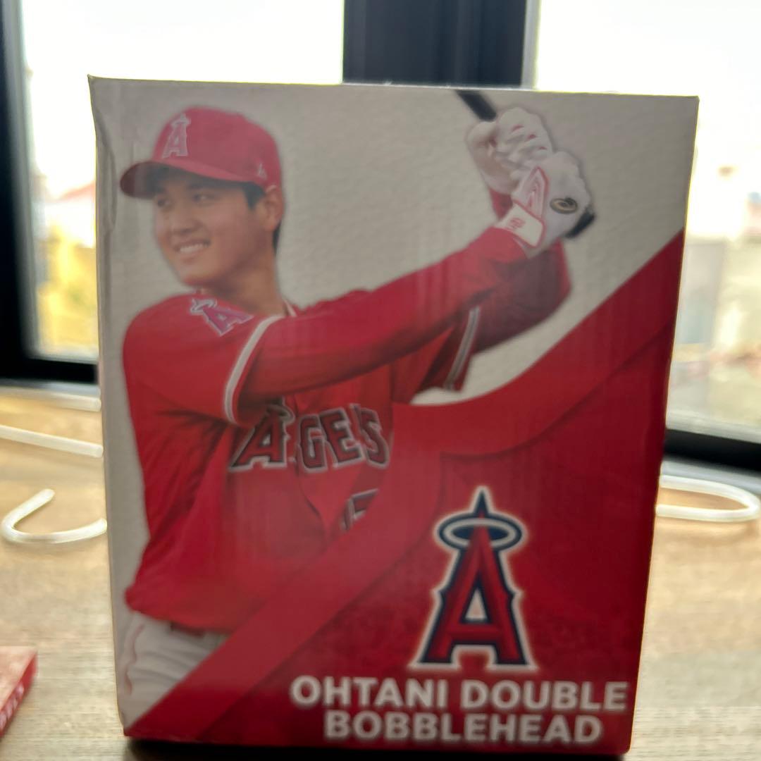 二刀流【球場限定】大谷翔平 エンゼルス ボブルヘッド 首振り人形