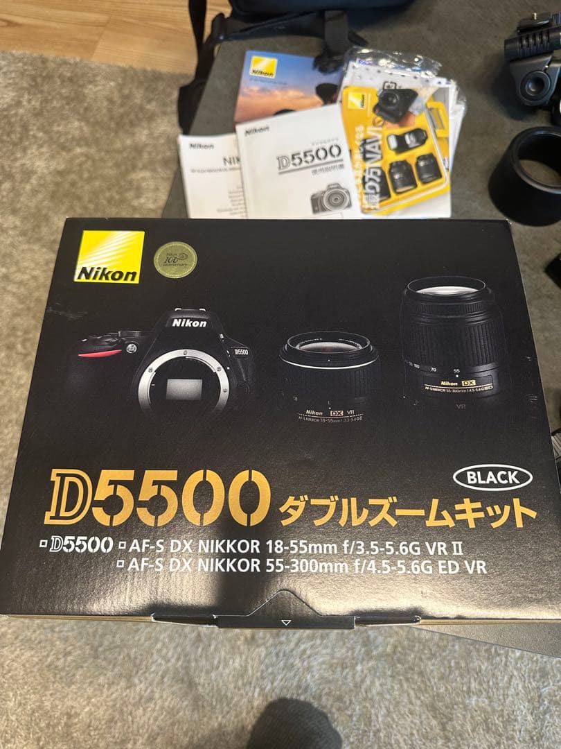 Nikon D5500 ダブルズームキット ニコン D5500 ダブルズームキット [ブラック] 価格比較 - 価格.com
