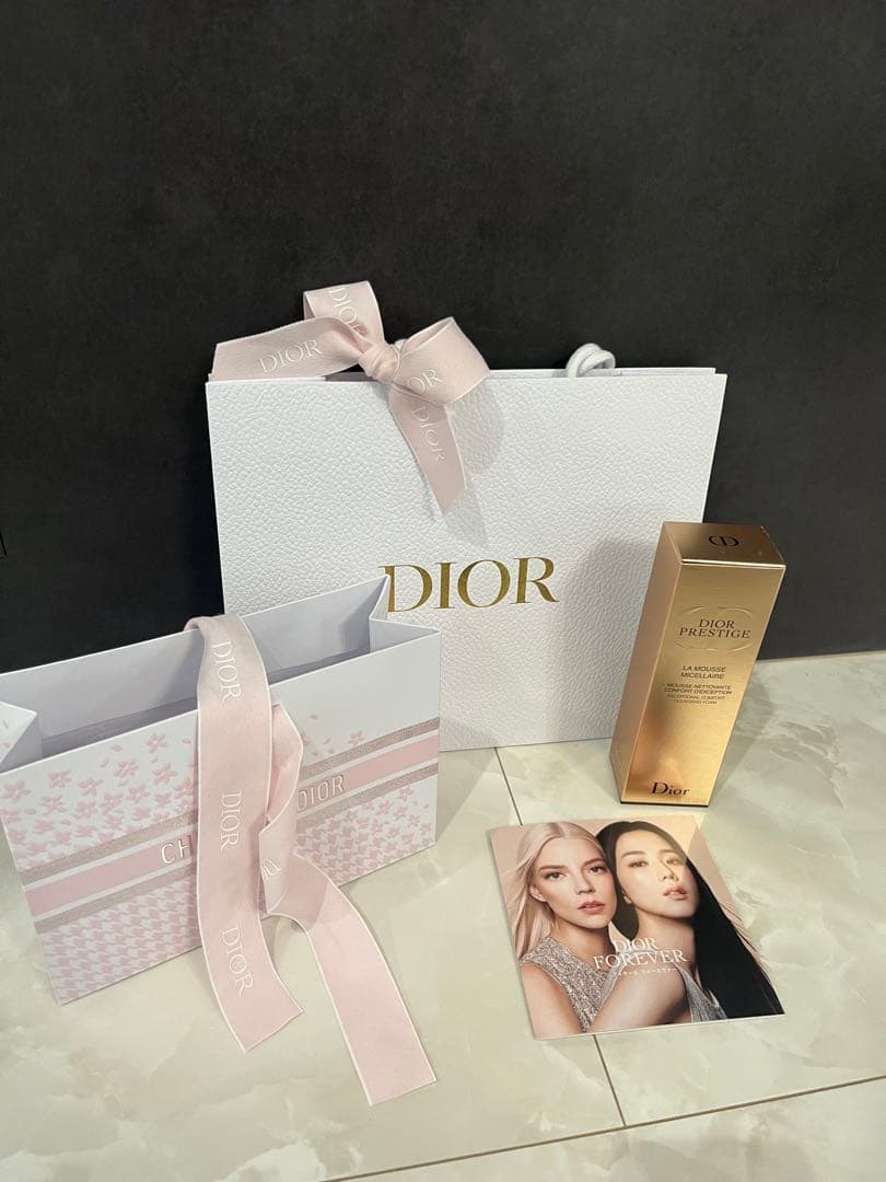 Dior プレステージラムース ギフトボックス ショッパー サンプル付き