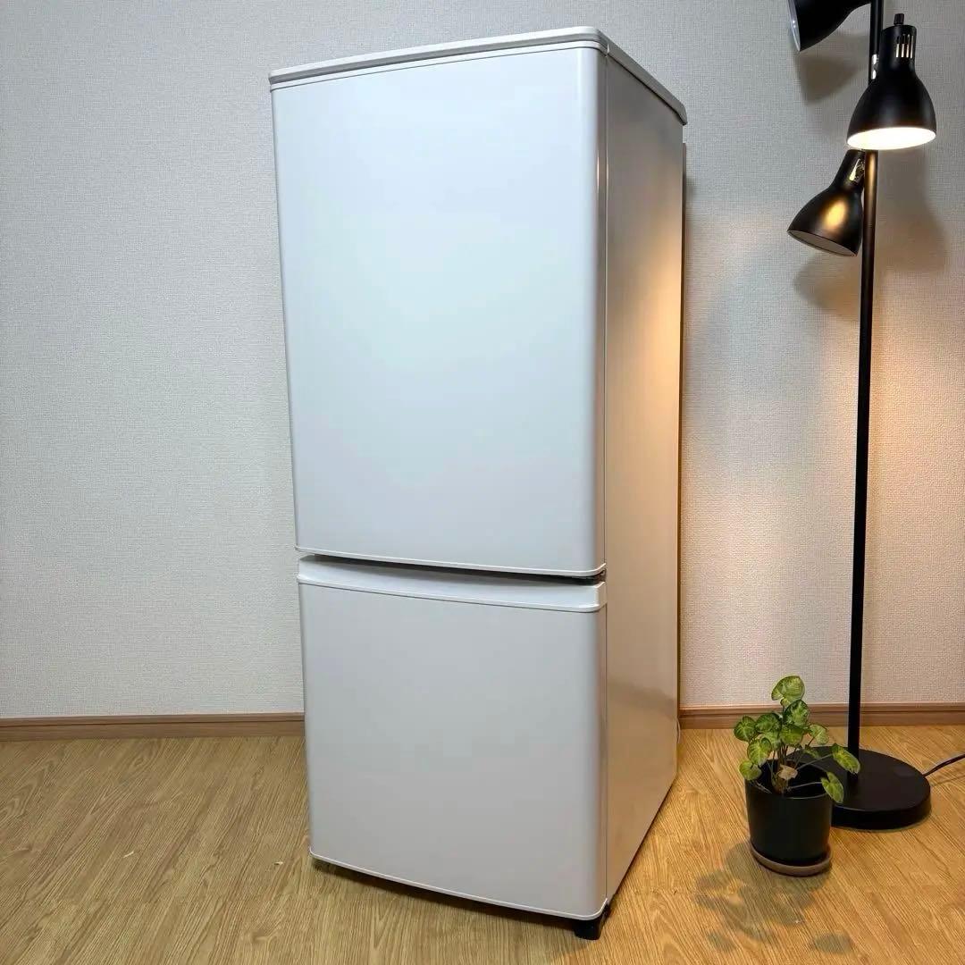 2024年 冷蔵庫 一人暮らし 単身用 小型 3ヶ月保証送料無料 三菱 美品