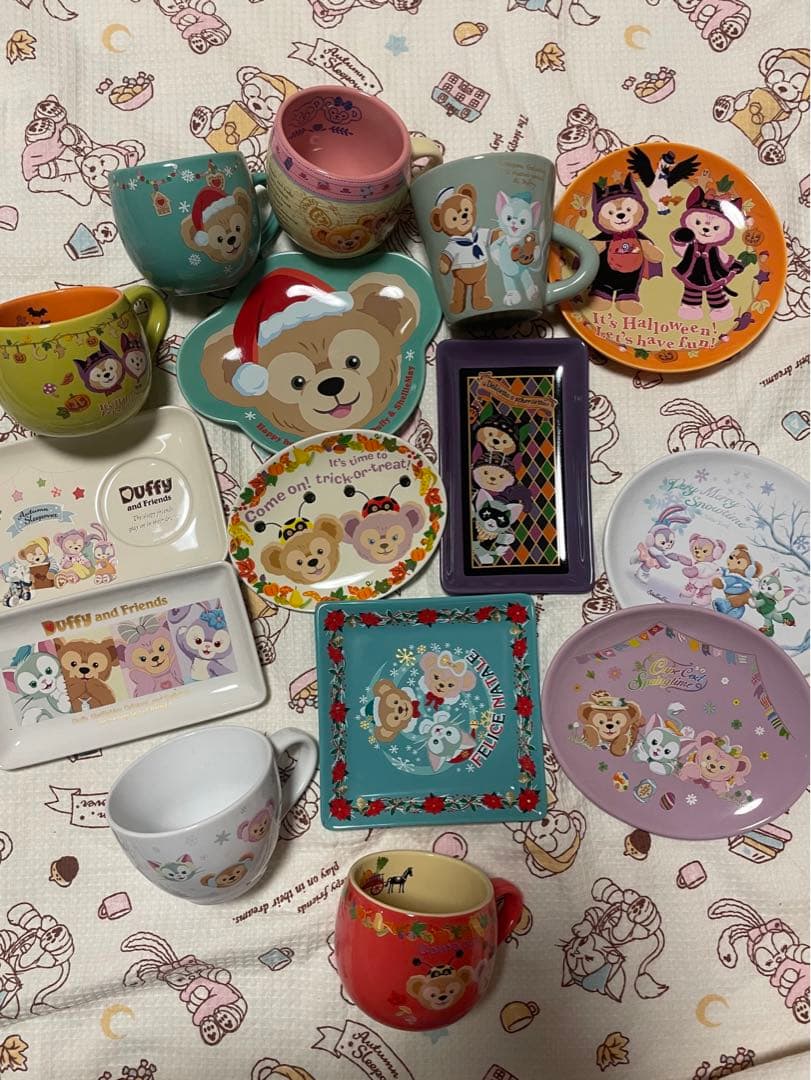 ダッフィー　スーベニア　プレート　コップ　セット スーベニアプレート&カップ！東京ディズニーシー20周年記念“ダッフィー