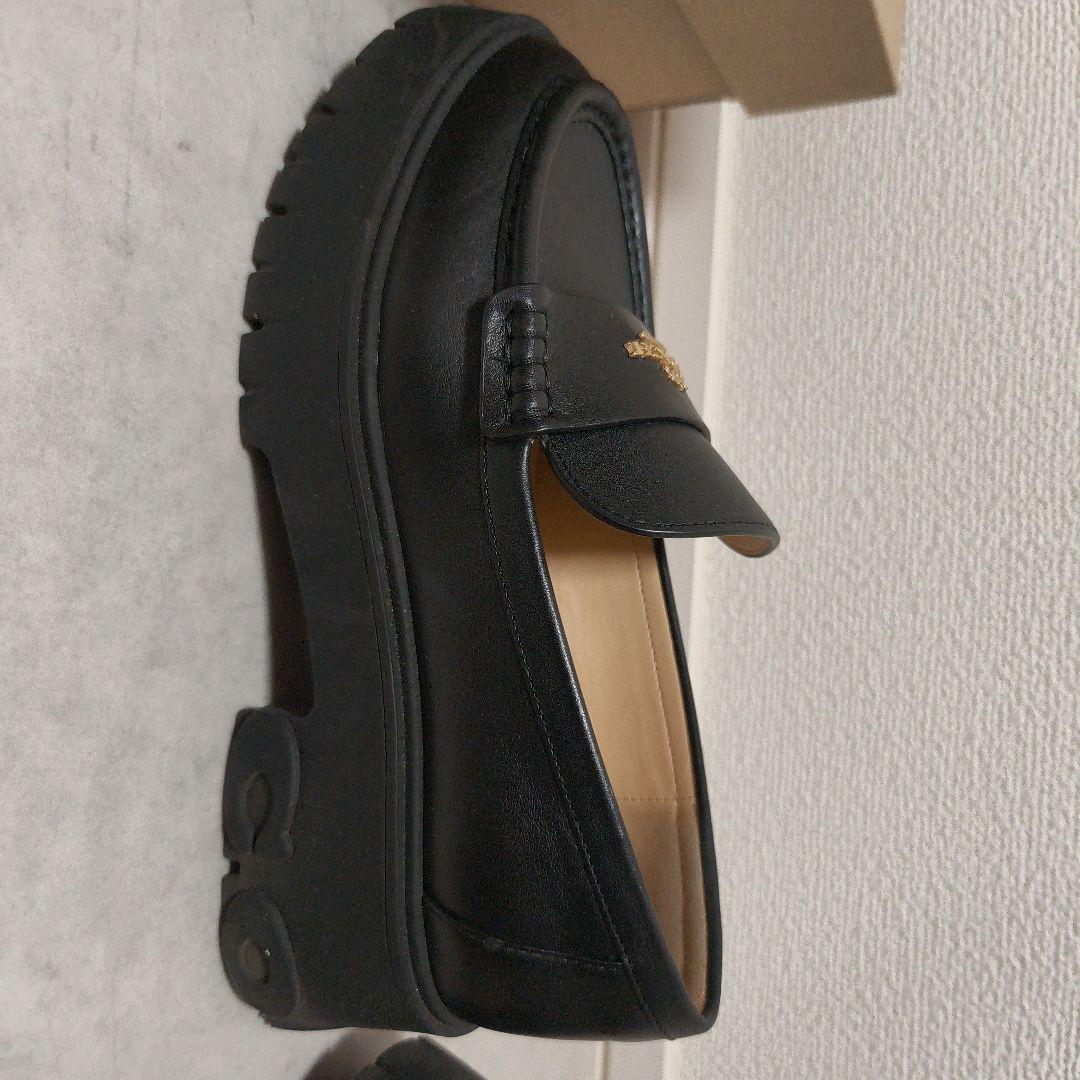 COACH ルーシー 厚底ローファー 22.5cm
